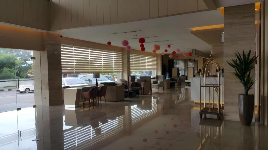 89 Hotel Batam Nagoya Exterior foto
